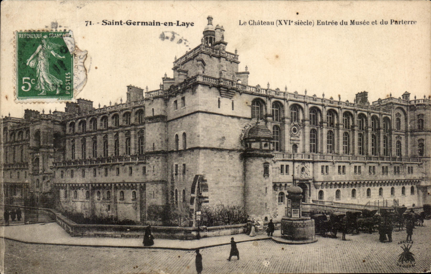 CPA Saint Germain en laye le Chateau Entree du musee et du aprterre