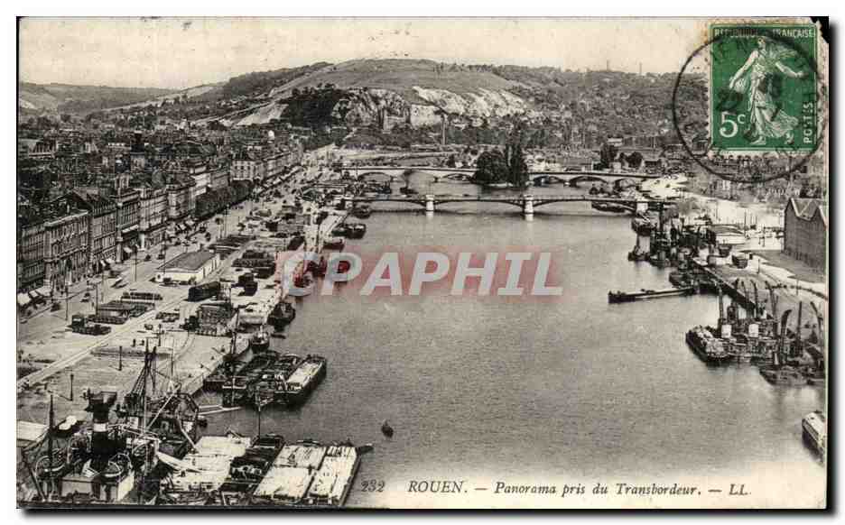 CPA Rouen Panorama Pris du Transbordeur Bateaux