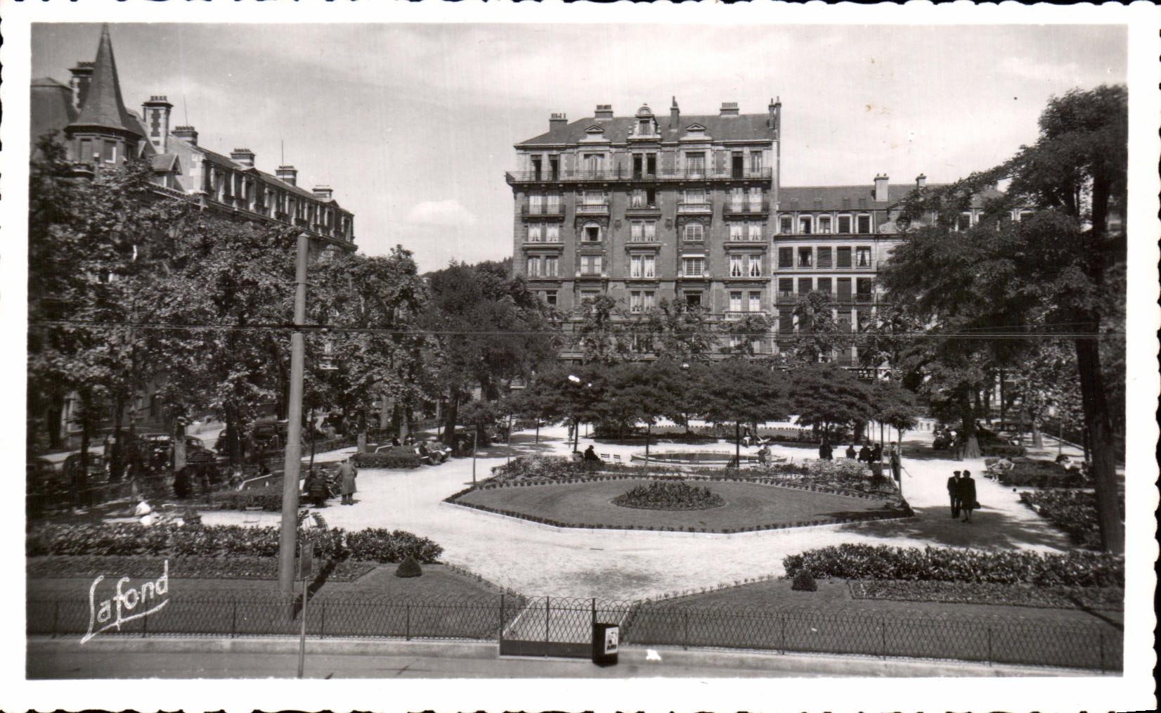 Place Anatole France — Saint-Étienne — éditeur Lafond