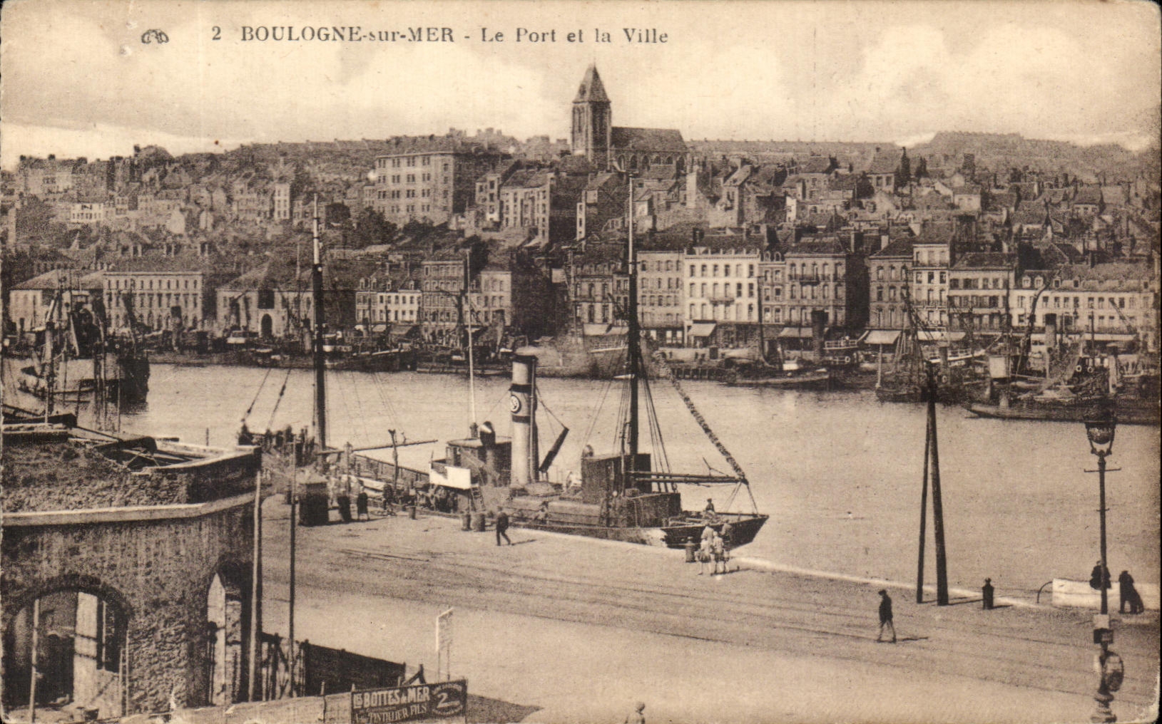 Boulogne-sur-Mer — Le Port et la Ville — Éditeur : Bottes & Mer, n°2