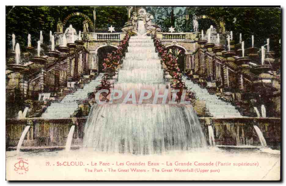 CPA St Cloud Le Parc Les Grandes Eaux La Grande Cascade 