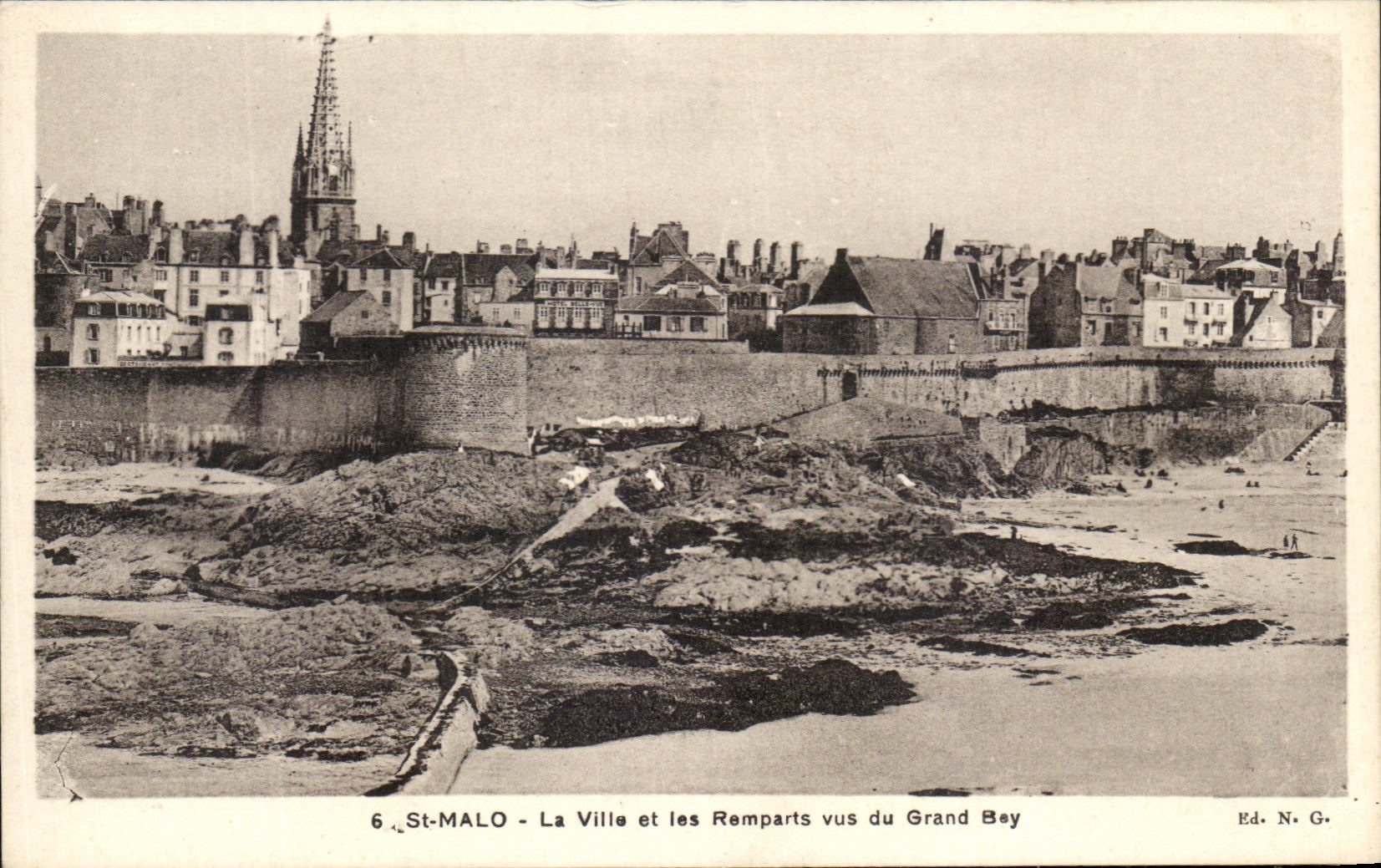St-Malo - La Città e i Muri veduti dal Grand Bay — Ed. N. G. n°6