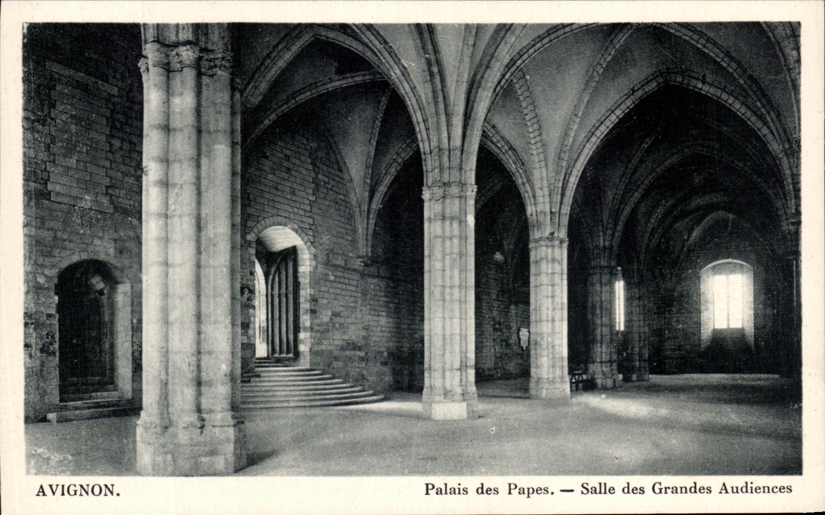 CPA Avignon Palais des Papes Salle des Grandes Audiences