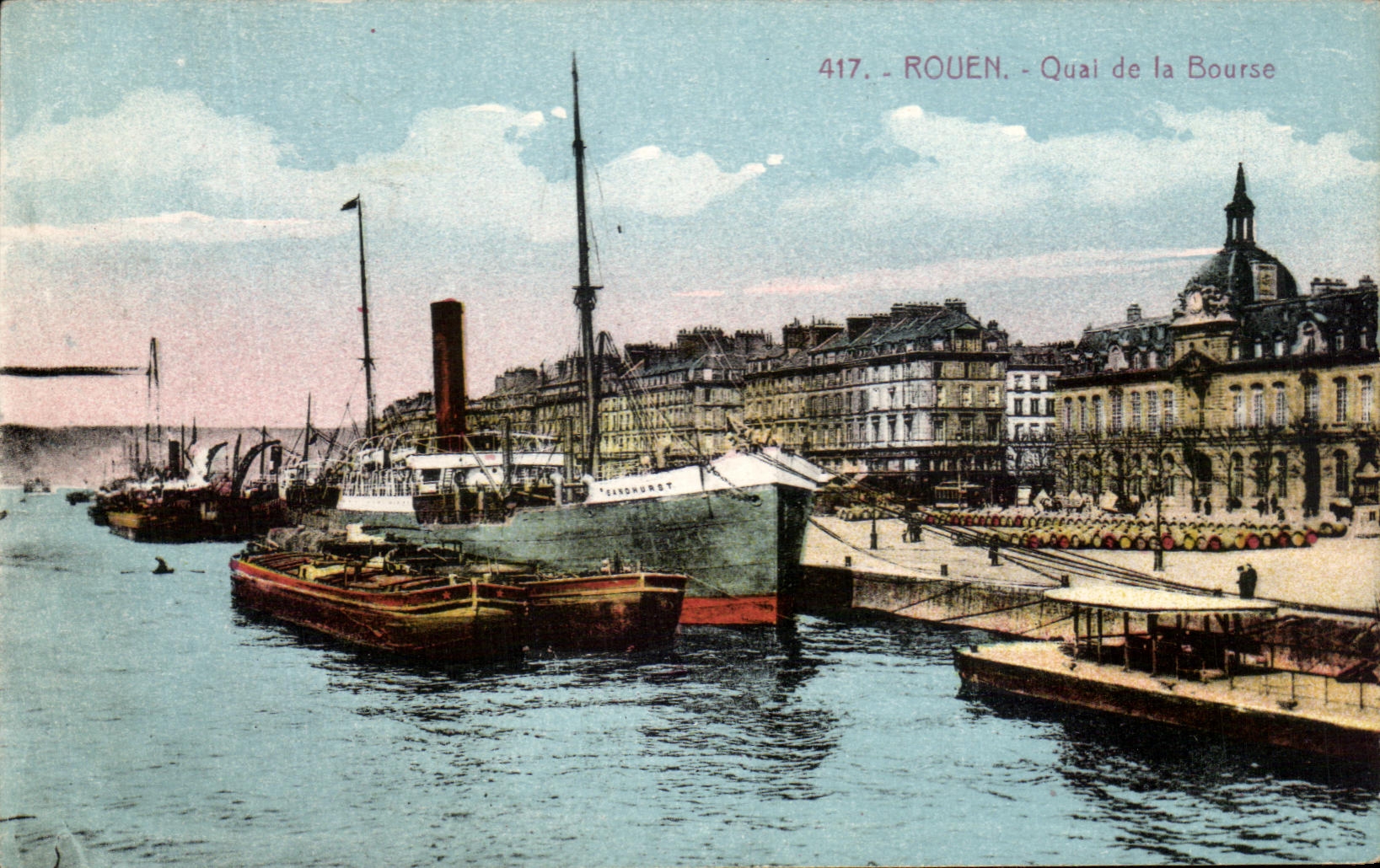 CPA Rouen Quai de la Bourse Bateau Sandhurst