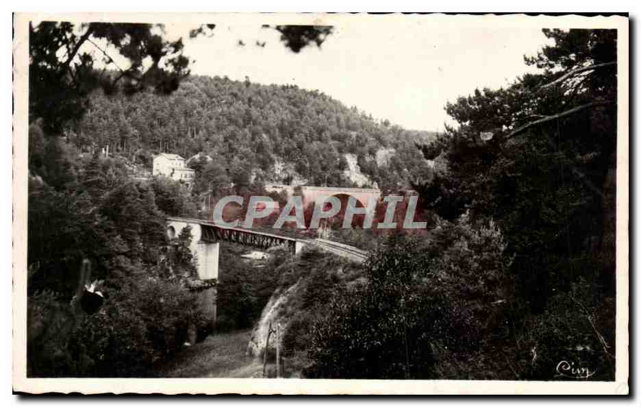 CPSM La Haute Loire Pittoresque Yssingeaux Pont De l'enceinte L'Hostellerie Du Lignon