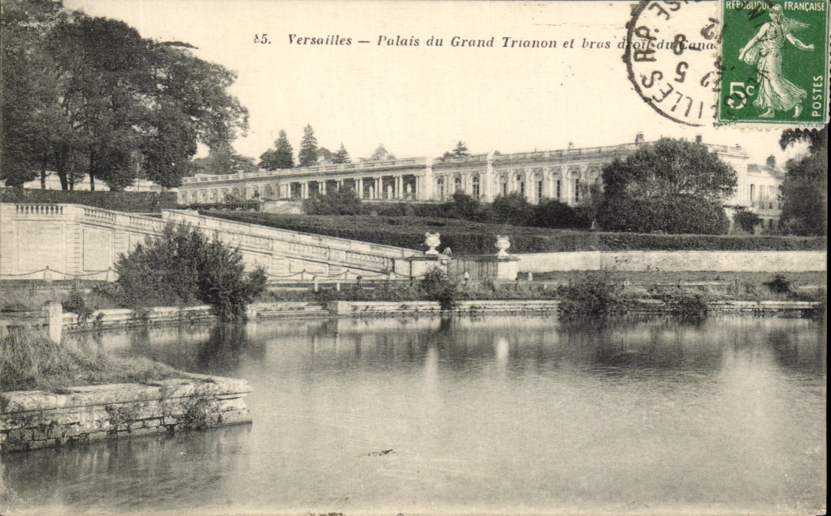 Versailles — Palais du Grand Trianon et bras droit du canal — Héliotype A. Bourdier