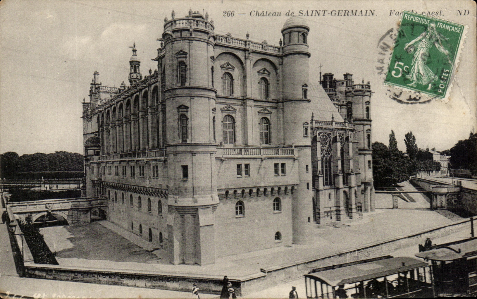Schloss SAINT-GERMAIN — Ansicht des Schlosses mit Straßenbahn — Verlag F. D'Ennes et fils, Nr. 266
