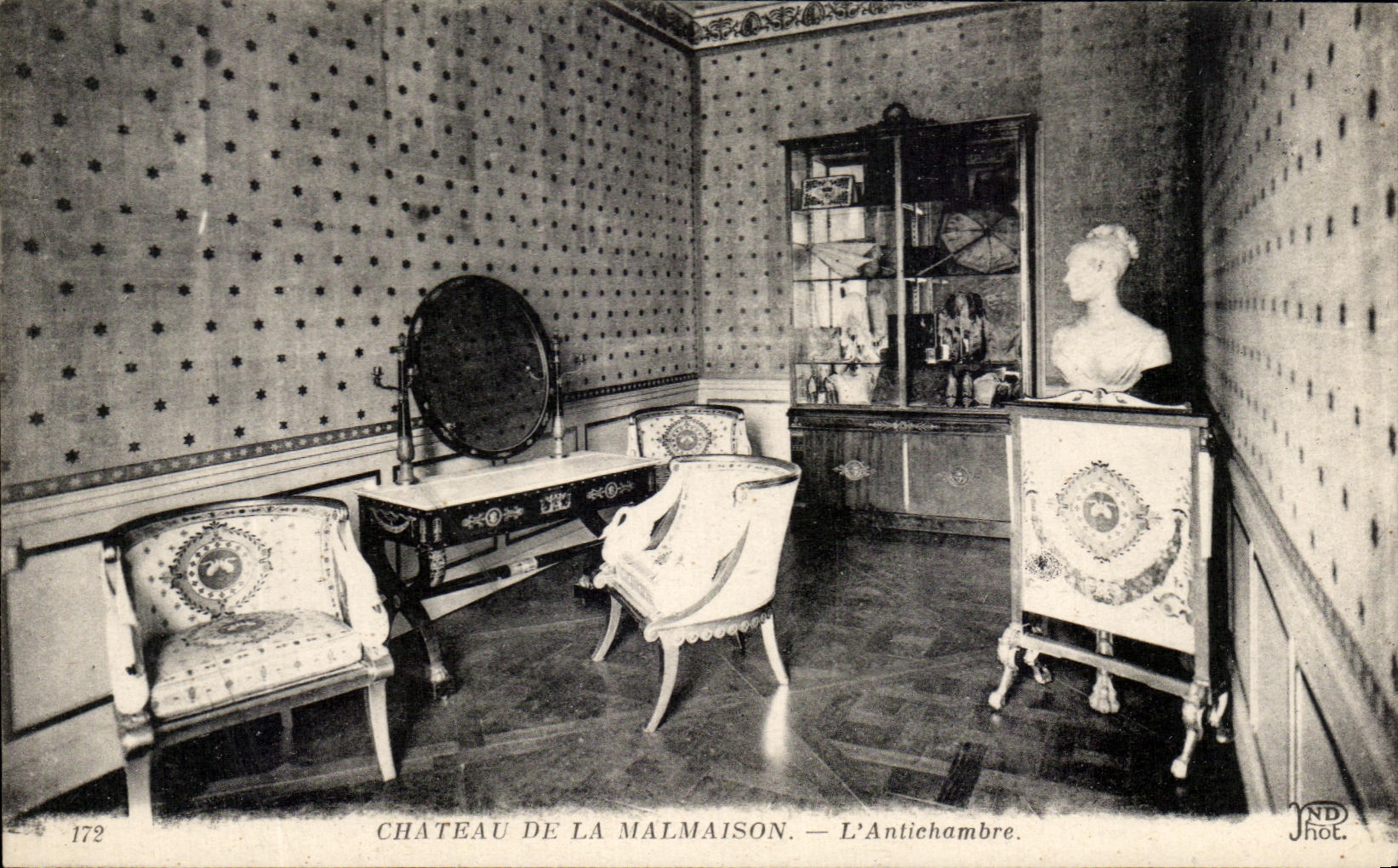 CPA Chateau de la Malmaison L'Antichambre
