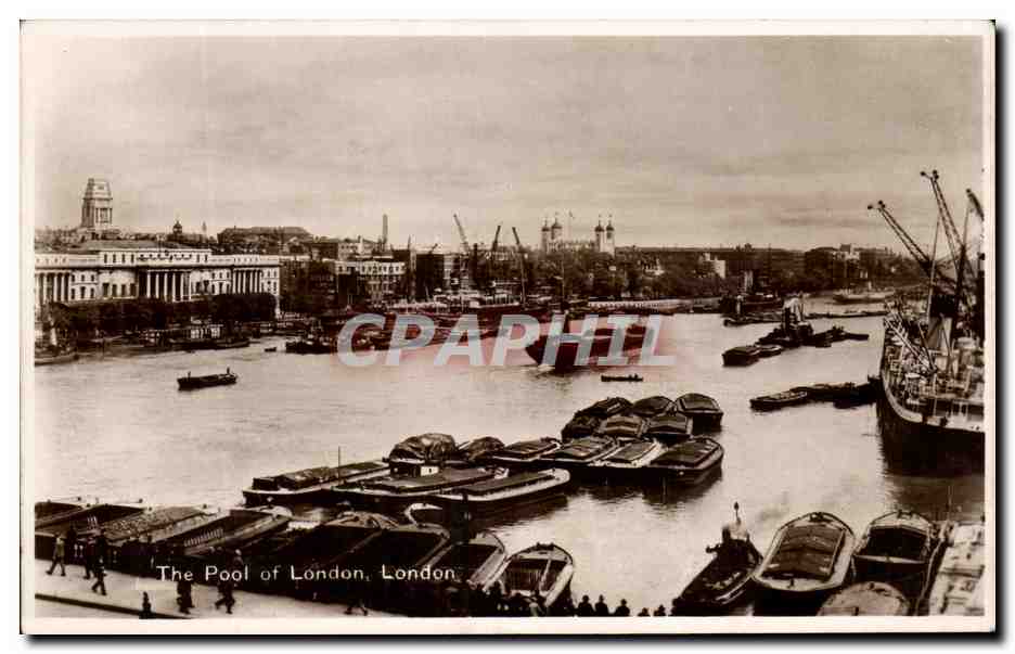 CPA The Pool of London London Bateaux