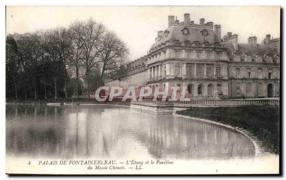 Palazzo di Fontainebleau — La Piscina e il Padiglione del Museo Cinese — LL