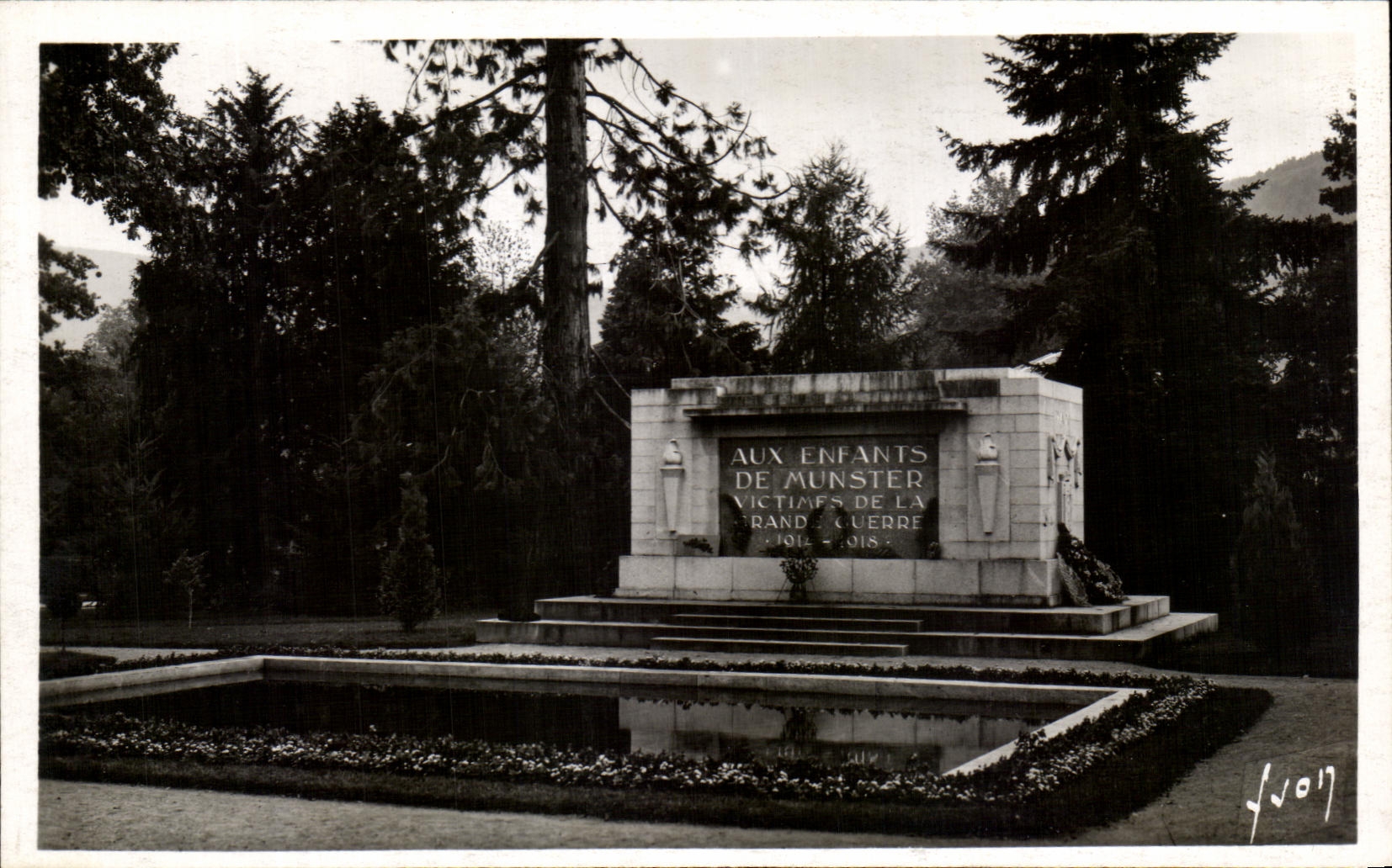Monument aux enfants de Munster — victimes de la Grande Guerre 1914-1918 — éditeur La Douce France