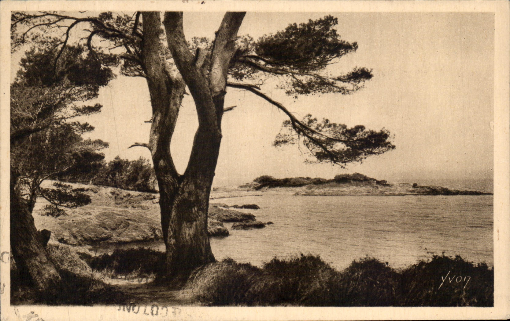 Porquerolles - Bord de Mer — Les Iles d'Hyères (Var) — Édition Yvon