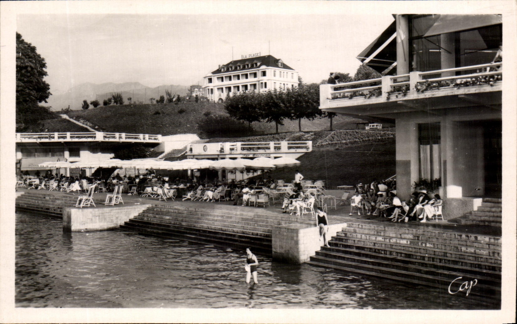 CPSM Evian Les Bains La Plage