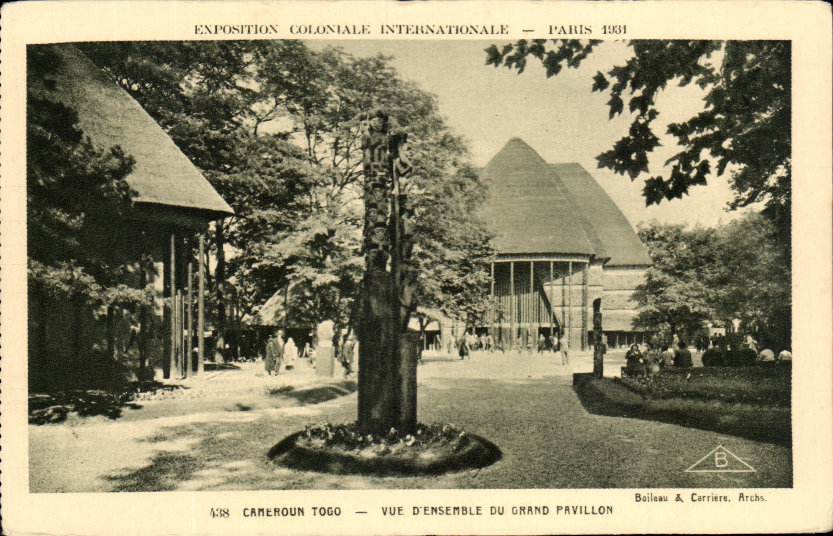 CPA Cameroun Togo Vue d'Ensemble du grand Pavillon Exposition Coloniale Internationale Paris 1931