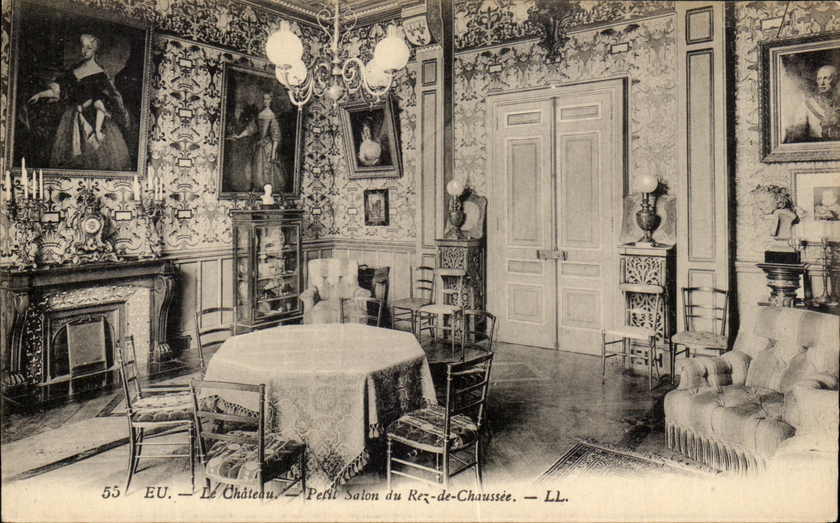 CPA Eu Le Chateau Petit Salon Du Rez De Chaussee