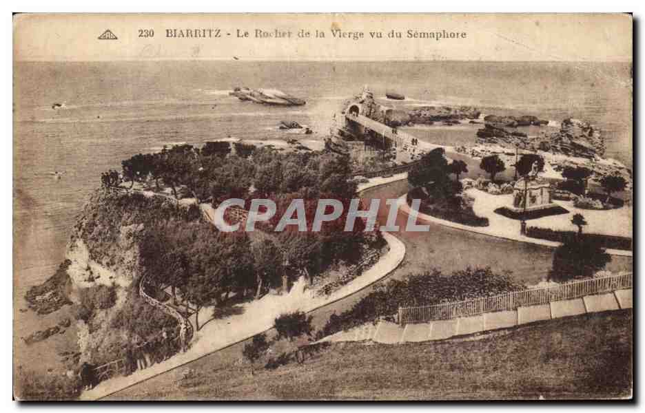 CPA Biarritz Le Rocher de la Vierge vu du Semaphore