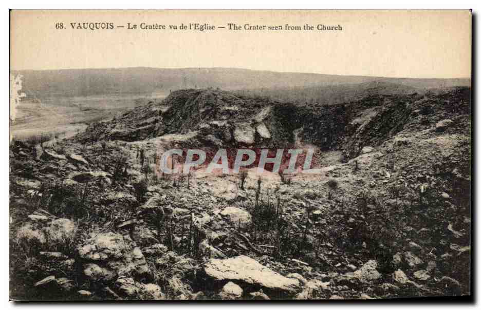 CPA Vauquois Le Cratere vu de I'Eglise Militaria