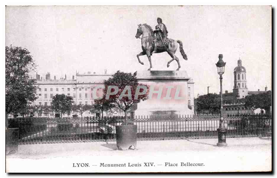 LYON — Monument Louis XIV — Place Bellecour