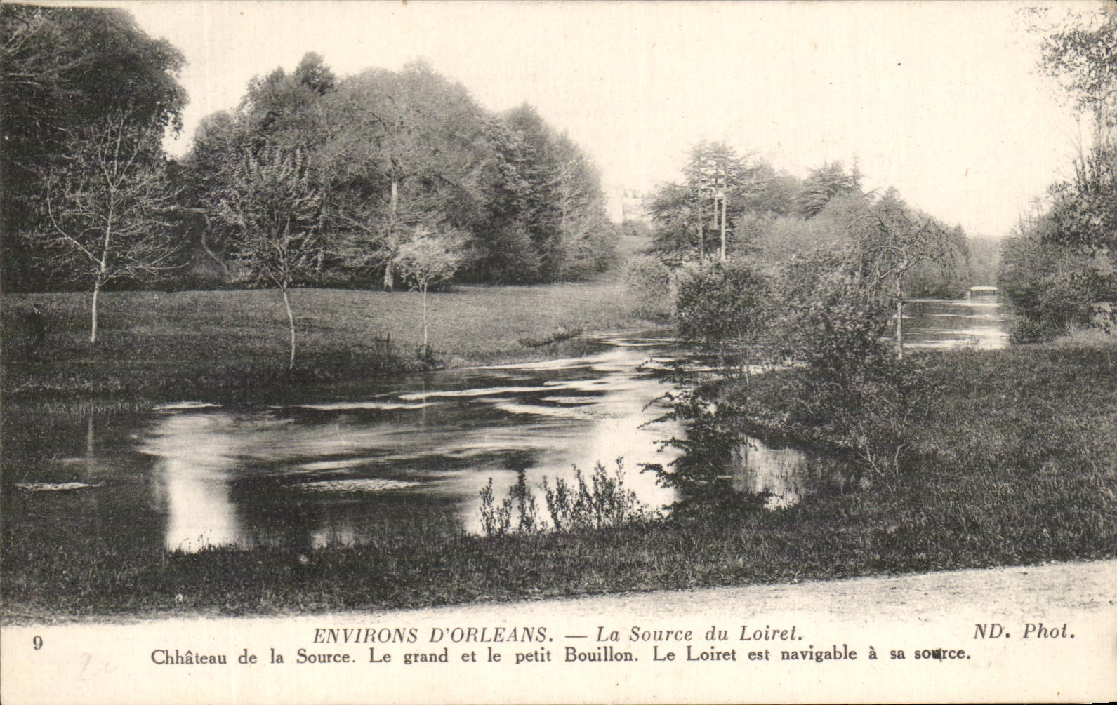 CPA Environs Dorleans La Source du loiret Chateau de la Source Le Grand et le Petit Bouillon 