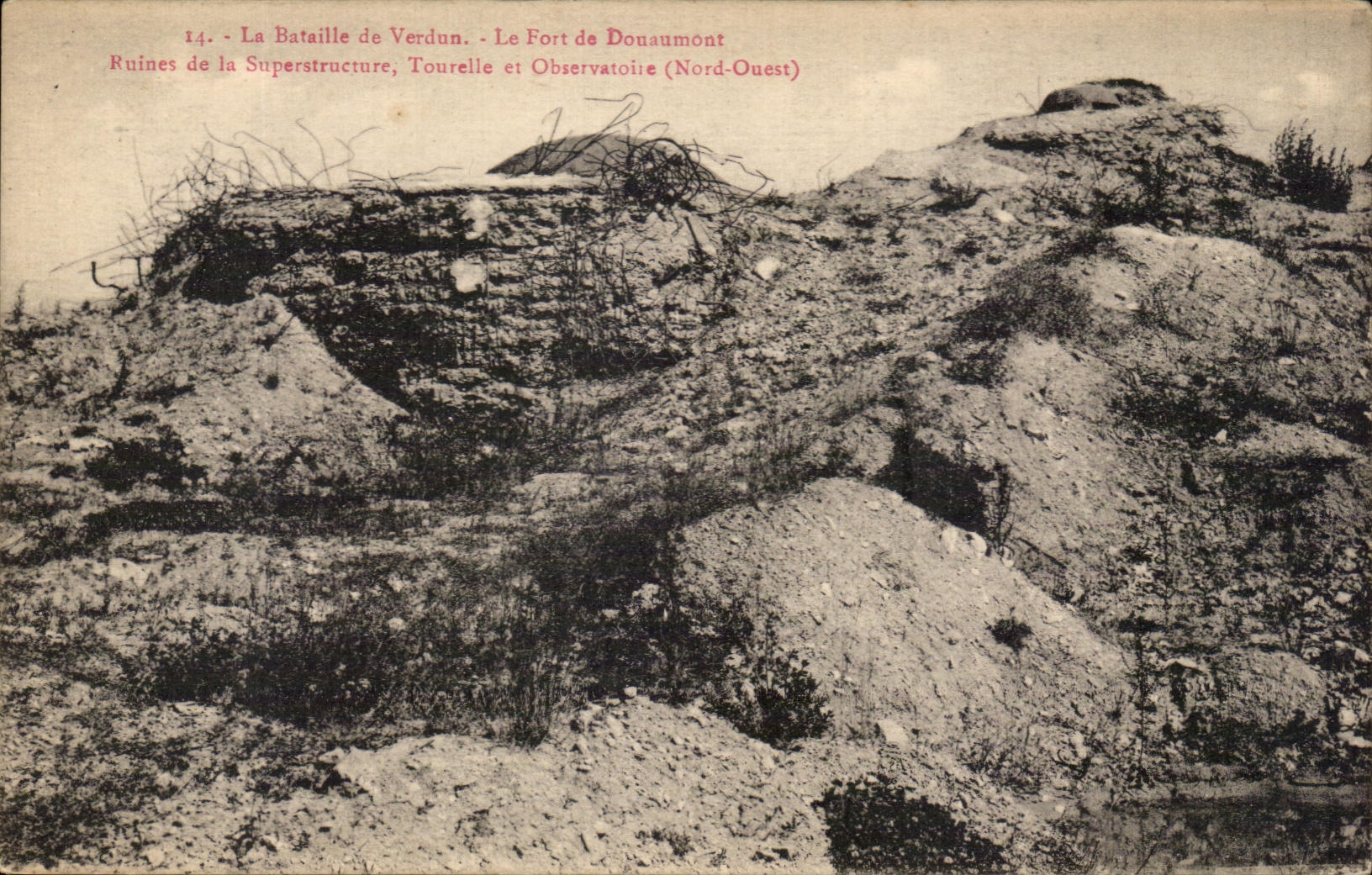 Ruinas de la Superestructura, Torre y Observatorio — El Fuerte de Douaumont — Batalla de Verdún
