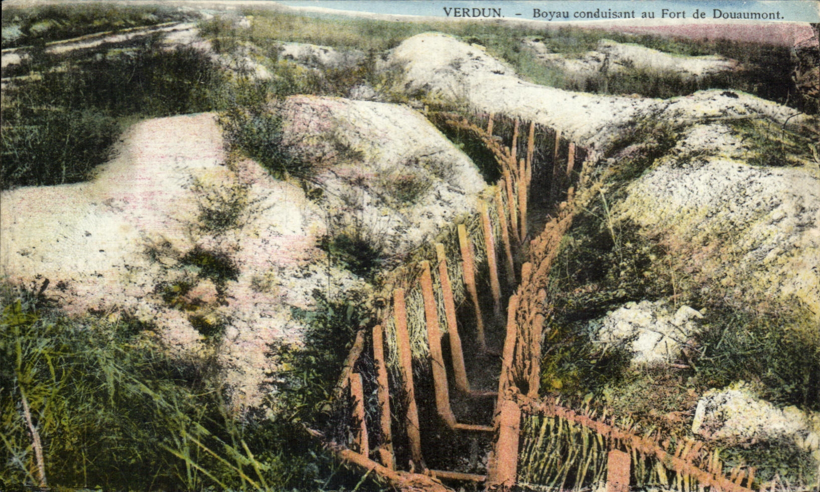 Verdun — Boyau conduisant au Fort de Douaumont — Édition Verdec