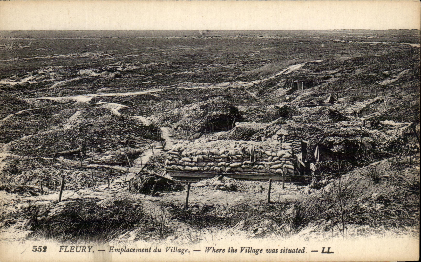 Fleury — Emplacement du Village — LL.