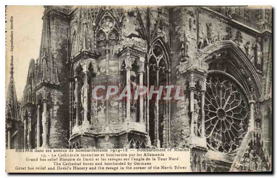 CPA Reims Dans Ses Annees De Bombardements 1914 La Cathedrale Incendiee Et Bombardee Par Les Allemands Militaria