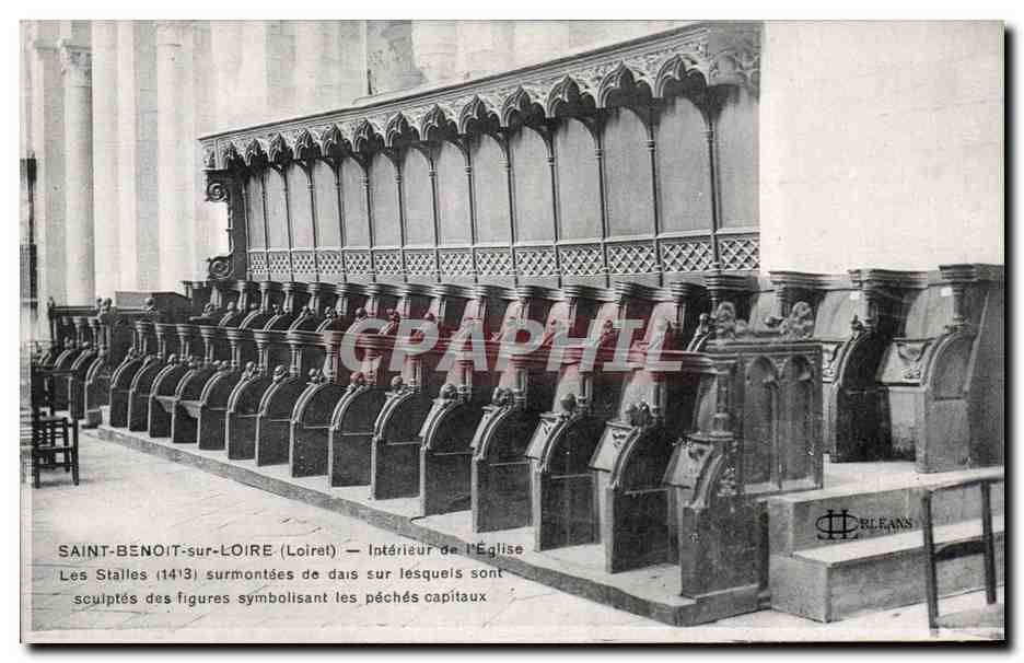 Saint-Benoît-sur-Loire (Loiret) — Intérieur de l'Église — Les Stalles (1413) surmontées de dais sur lesquels sont sculptés des figures symbolisant les péchés capitaux — Éditeur : Letornand, Orléans