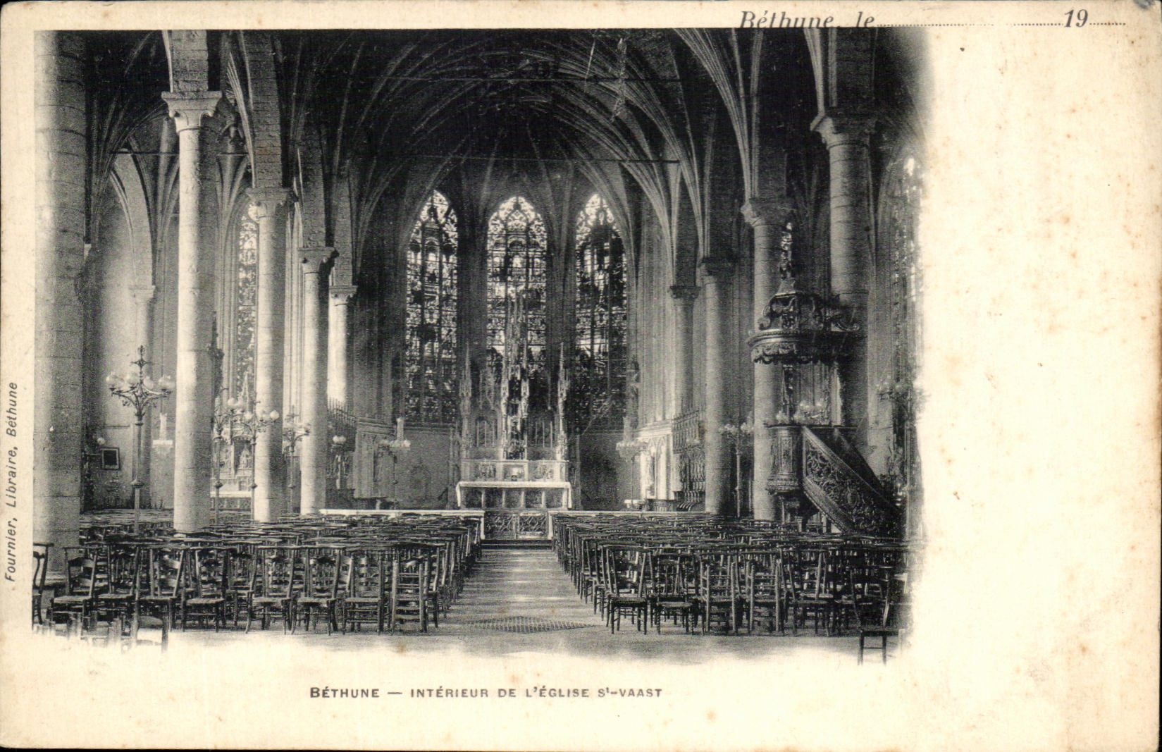 CPA Bethune Interieur De L'Eglise St Vaast