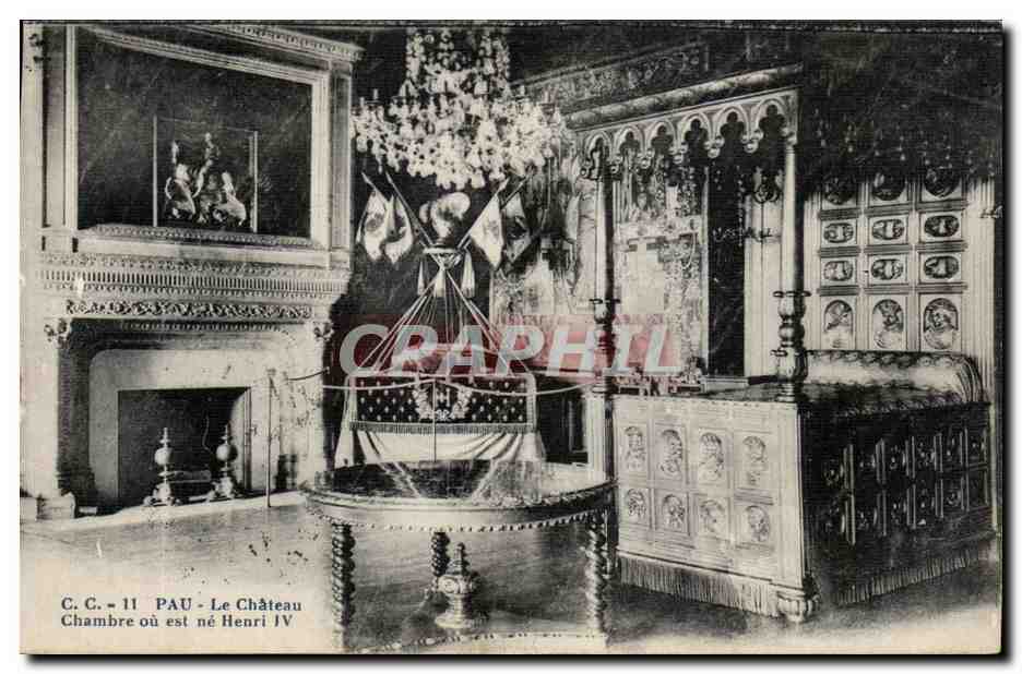 PAU - Le Château - Chambre où est né Henri IV