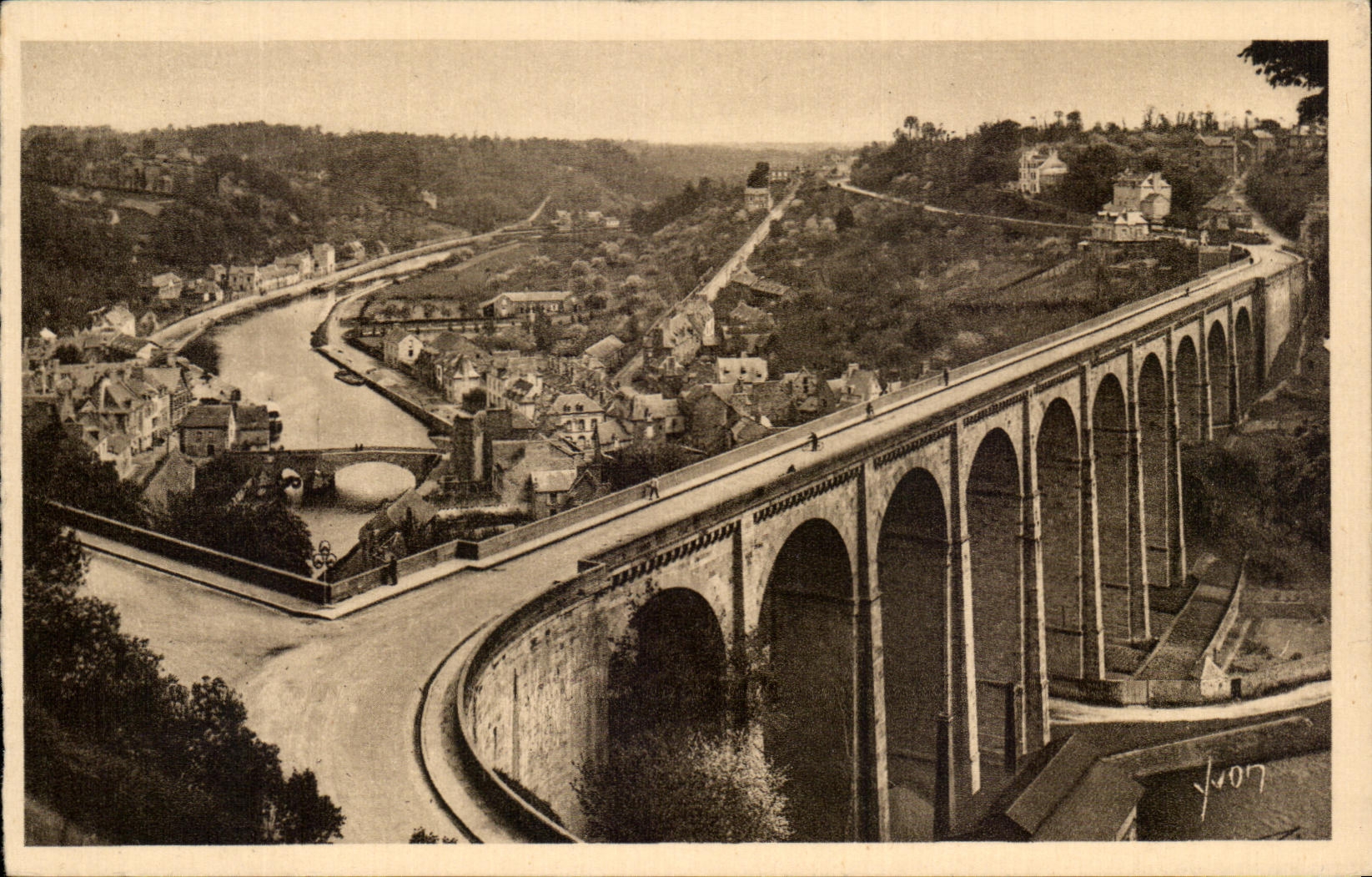 Le Viaduc de Lanvallay et la Vallée de la Rance — Dinan (C.-du N.) — Éditions d'Art Yvonne, Paris