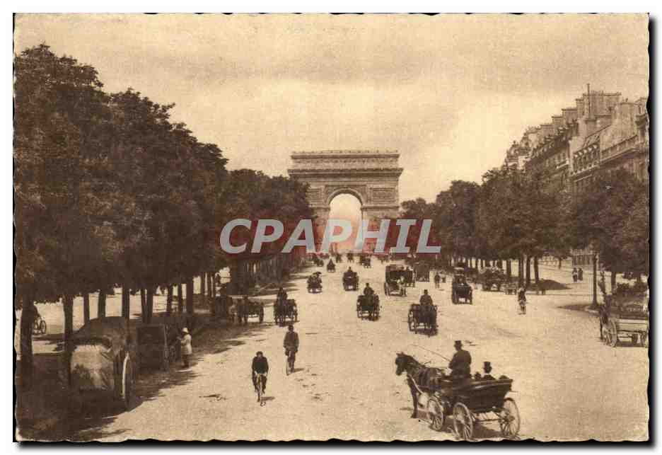CPA Paris Avenue des Champs Elysees Arc de Triomphe 