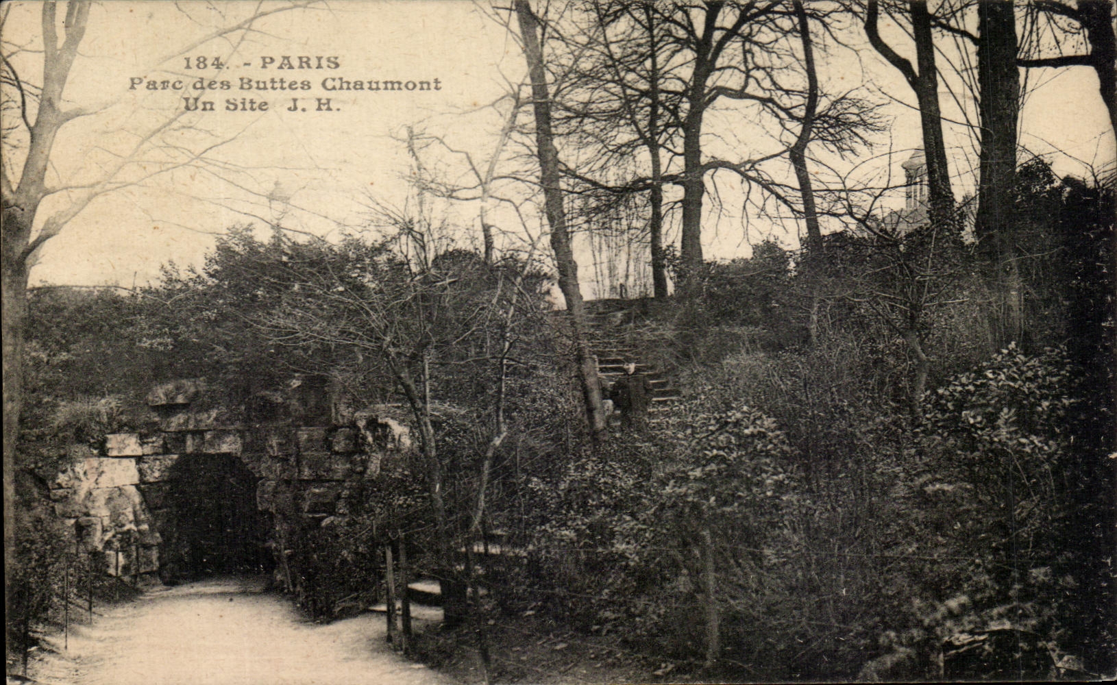 CPA Paris Parc Des Buttes Chaumont Un Site