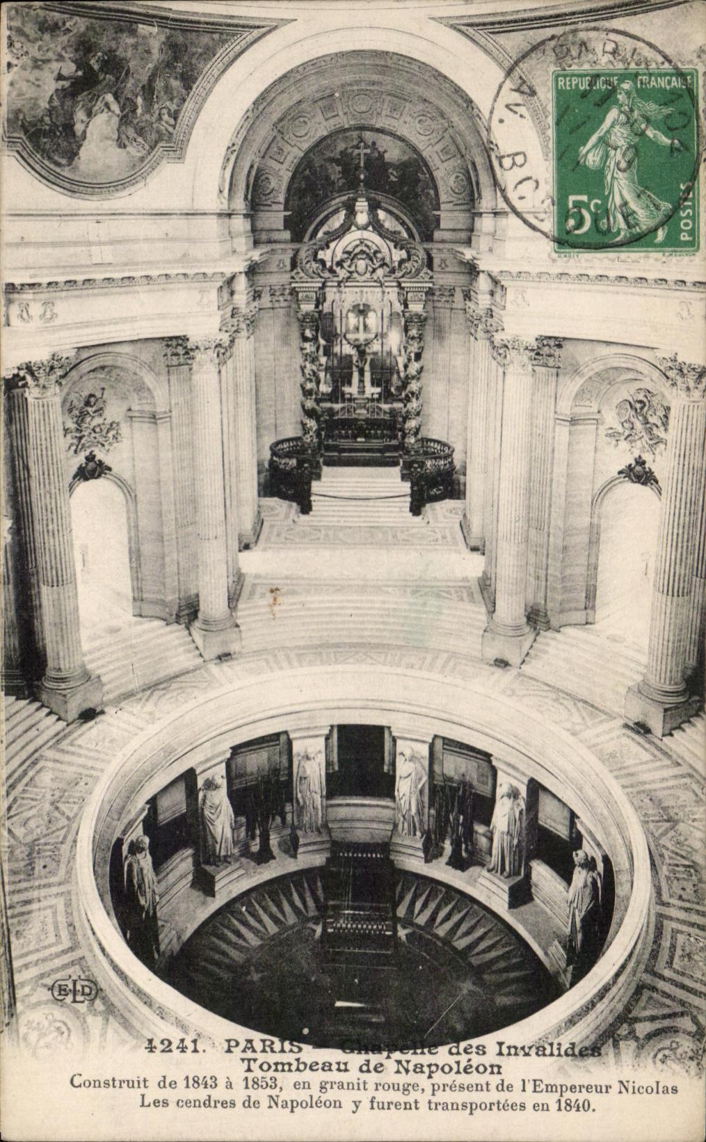 CPA Paris des invalides Tombeau de Napoleon 1er