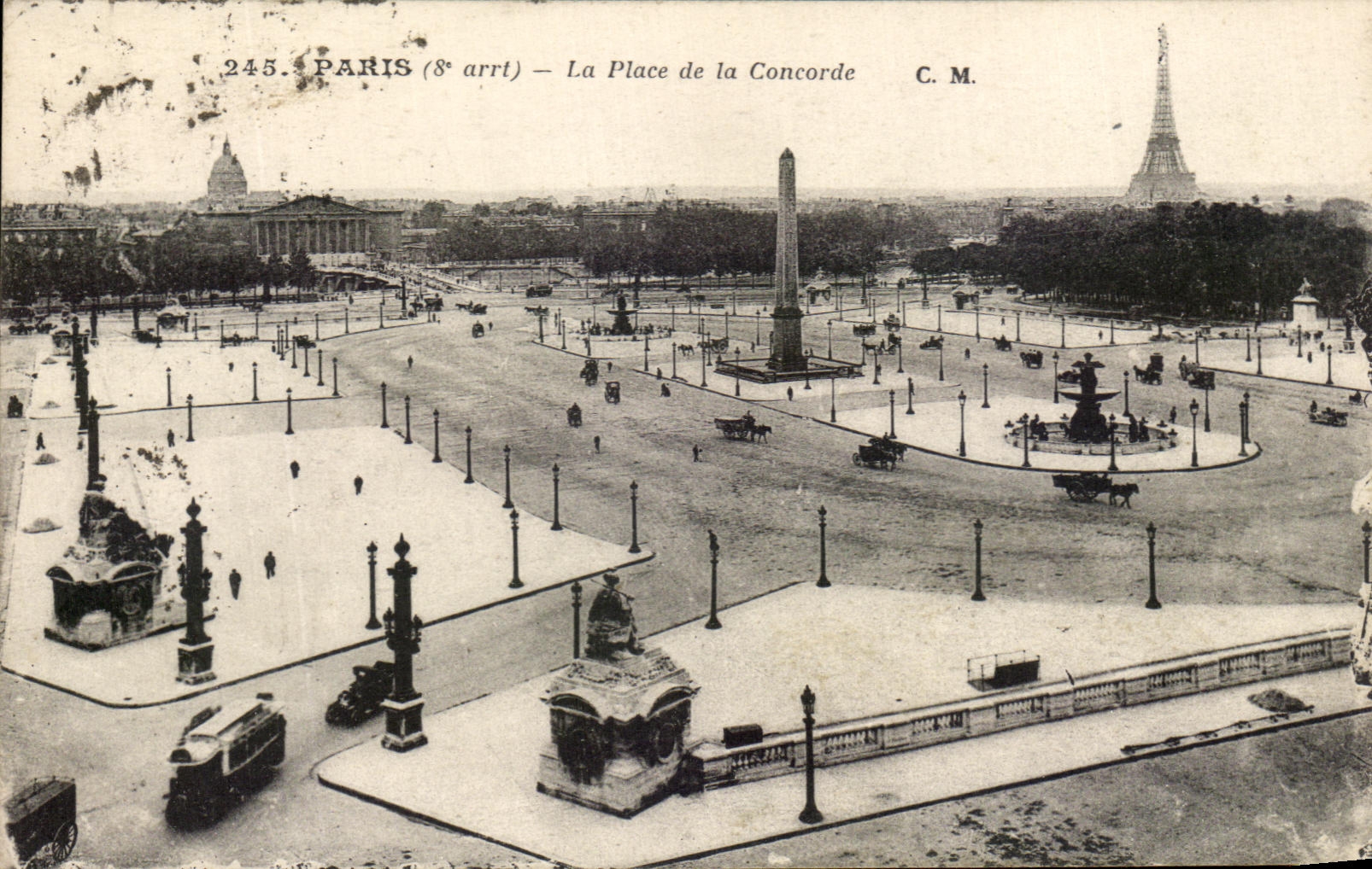 CPA Paris La Place De La Concorde Tour Eiffel