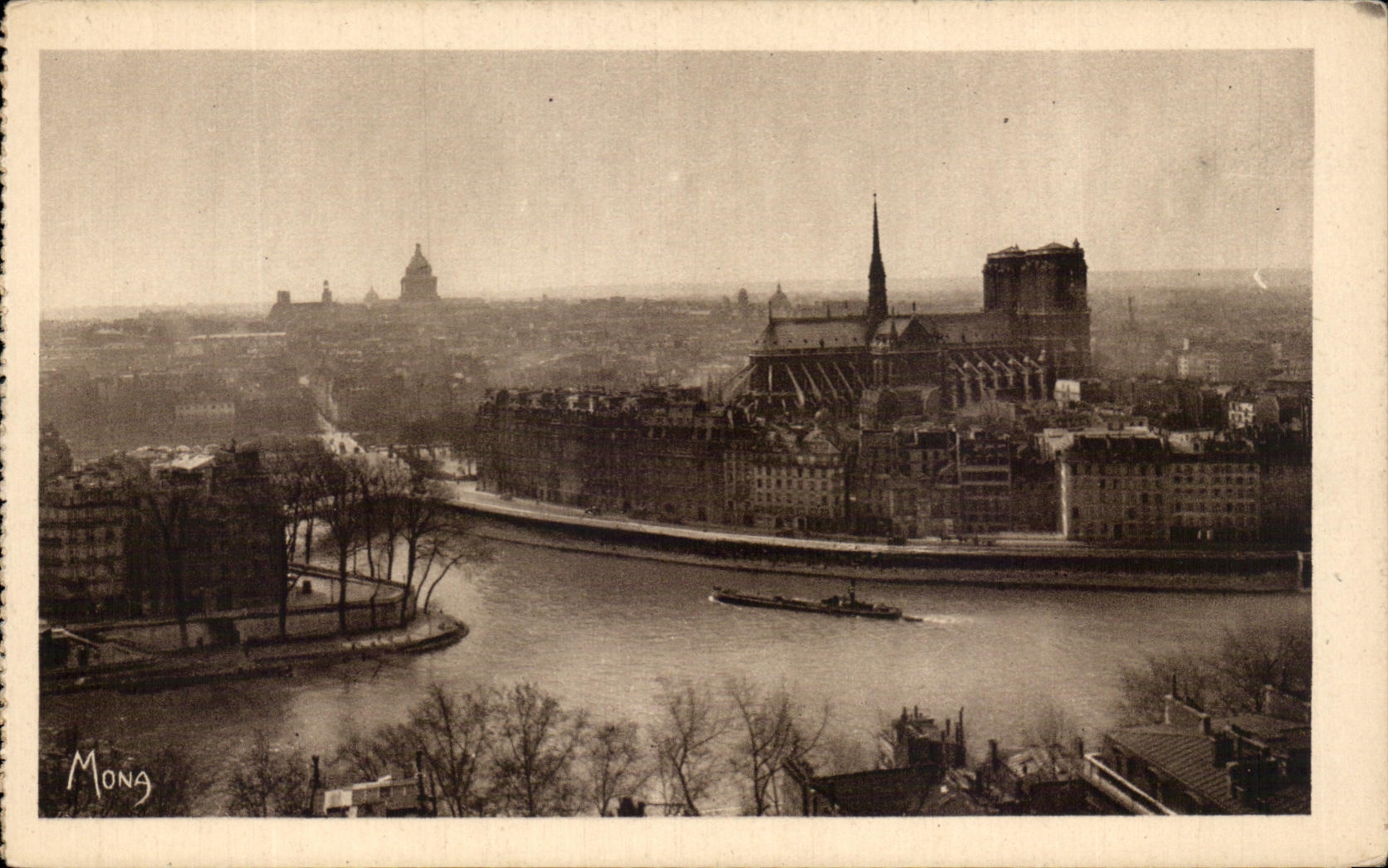 Vue de Paris — Panorama de la Seine, Notre-Dame et le Panthéon — Mong
