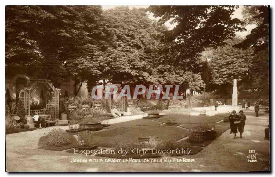 CPA Exposition des Cirty Decoralifs Jardin Situe Devant Le pavillon Dela Ville De Paris