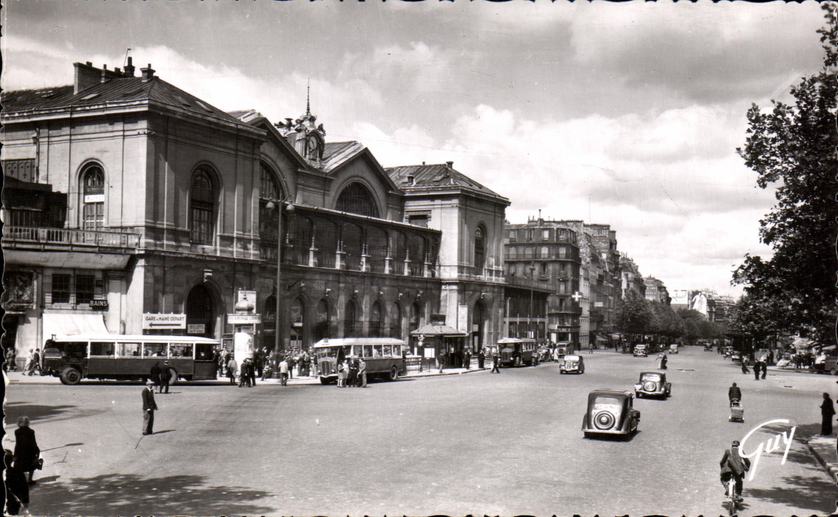 CPSM Paris Et Ses Merveilles La Gare Montparnasse Place De Rennes