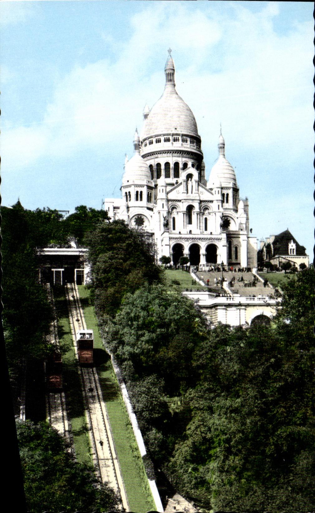 CPA Paris Basilique de Sacre Coeur de Montmartre Le Funicultaire