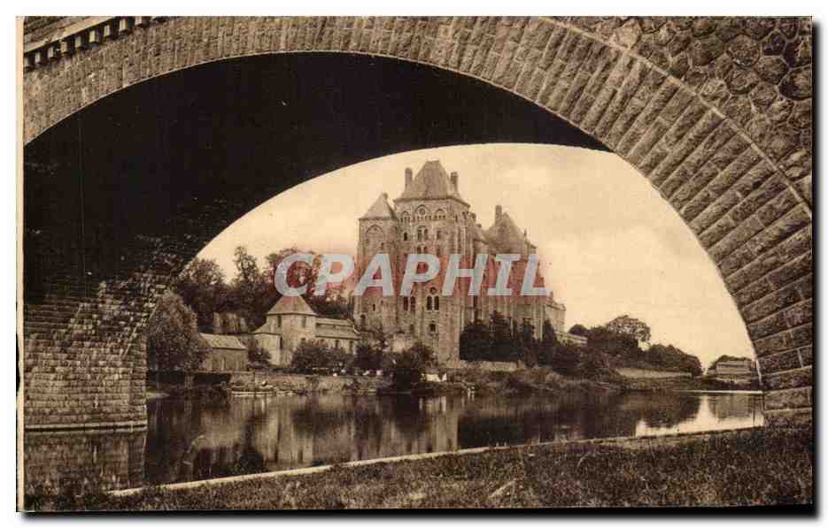 CPA L'Abbaye St Pierre de Solemes vue sous le Pont