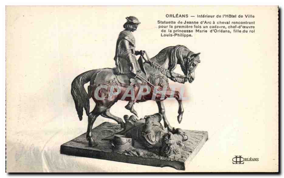 CPA Orleans Interieur de l'Hotel de Ville Statuette de Jeanne d'Arc a cheval 