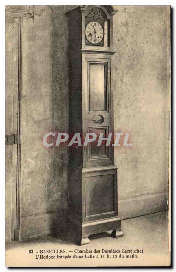 Bazeilles — Chambre des Dernières Cartouches — Horloge frappée d'une balle à 11 h. 30 du matin