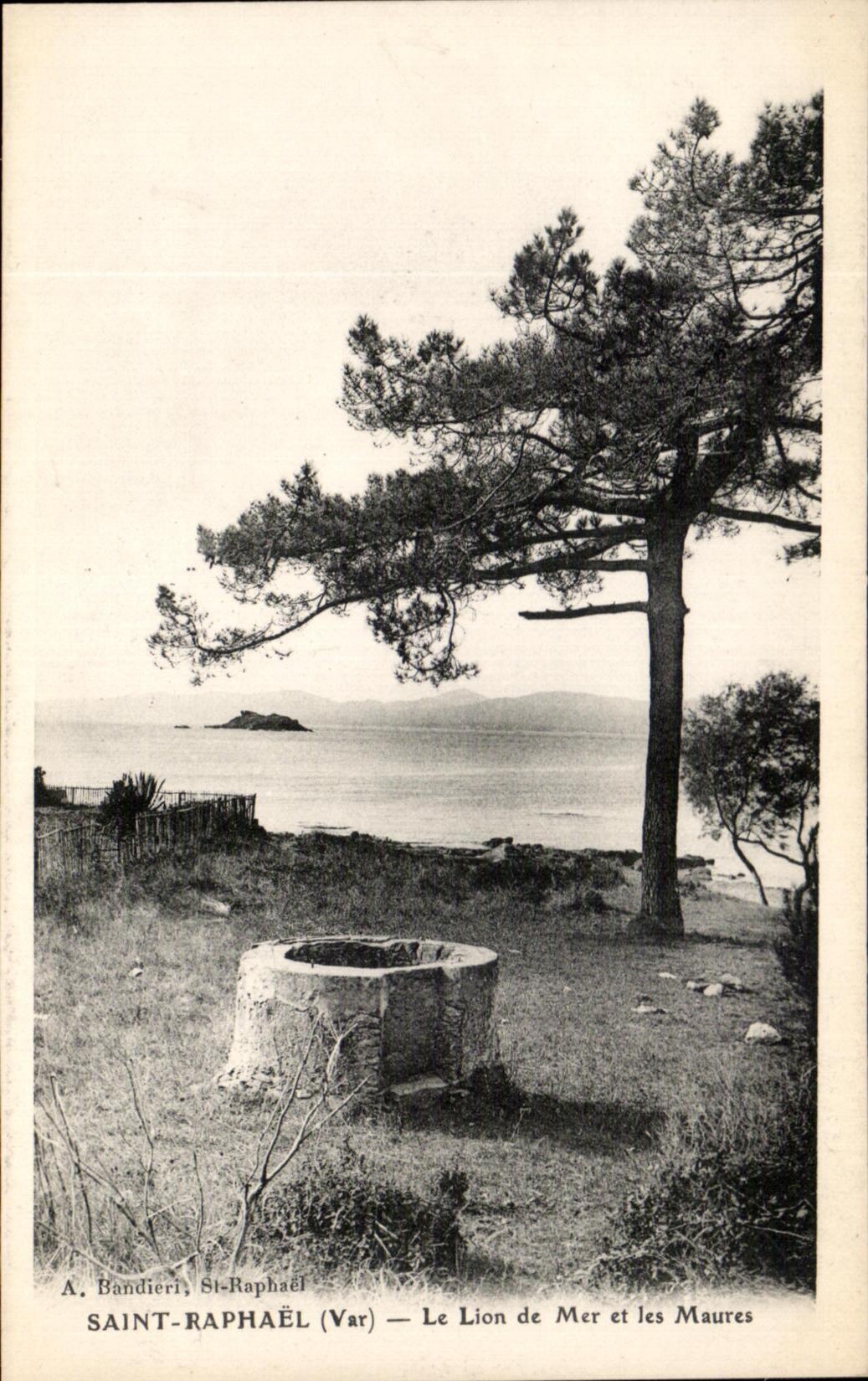 Saint-Raphaël (Var) — Le Lion de Mer et les Maures — A. Bandieri