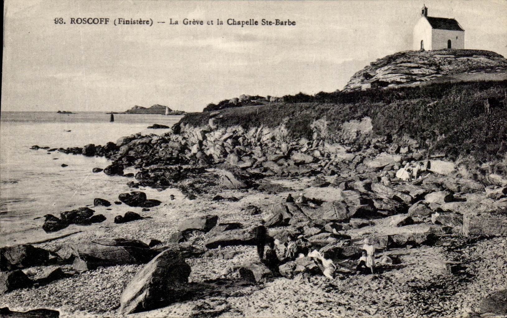 CPA Roscoff La Greve et la Chapelle Ste Barbe