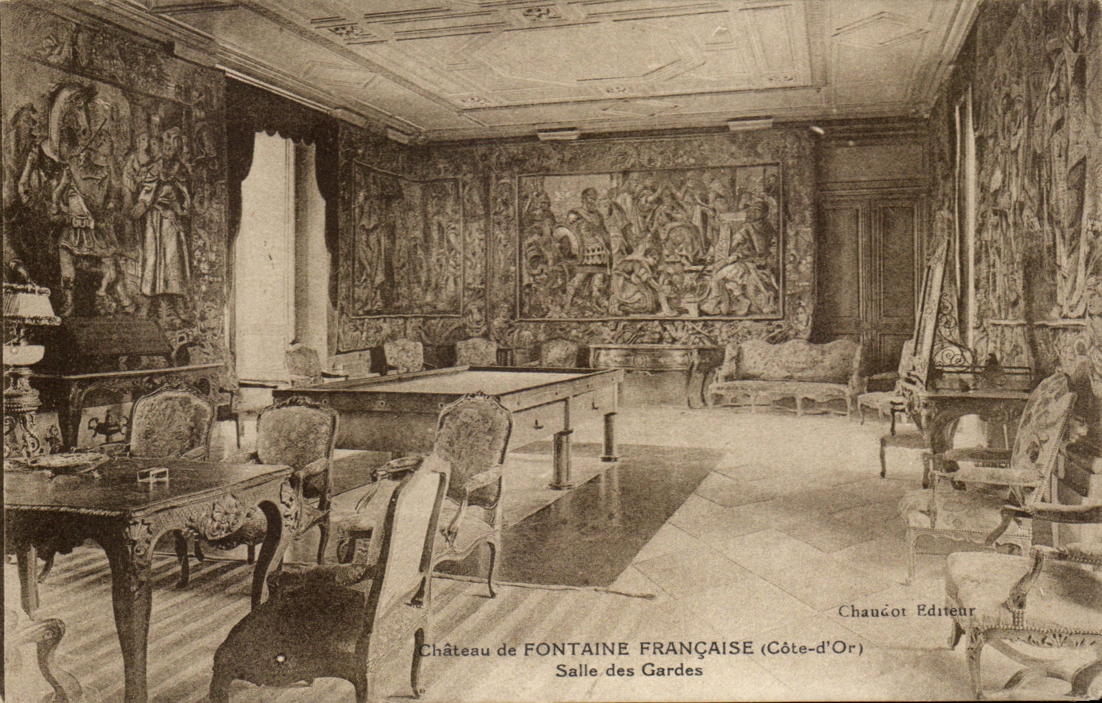 Château de Fontaine Française (Côte-d'Or) — Salle des Gardes — Chaucoït Éditeur