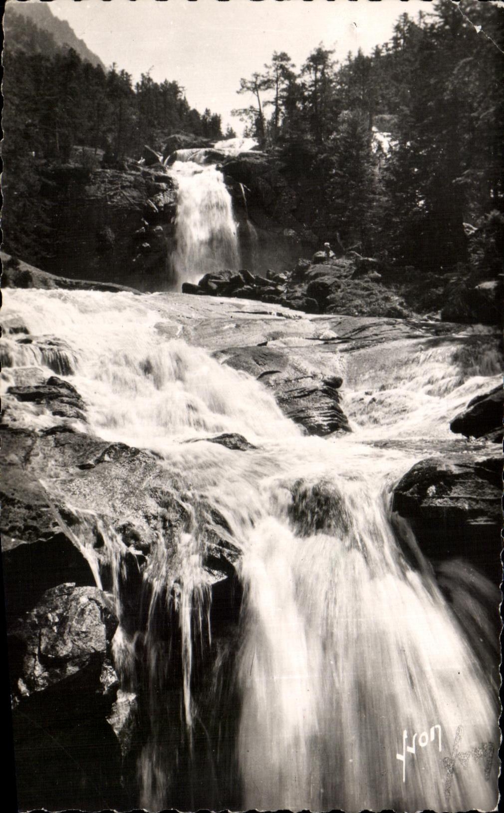 Chute Madouaux — Environs de Cauterets (Hautes-Pyrénées) — Éditions d'Art Française