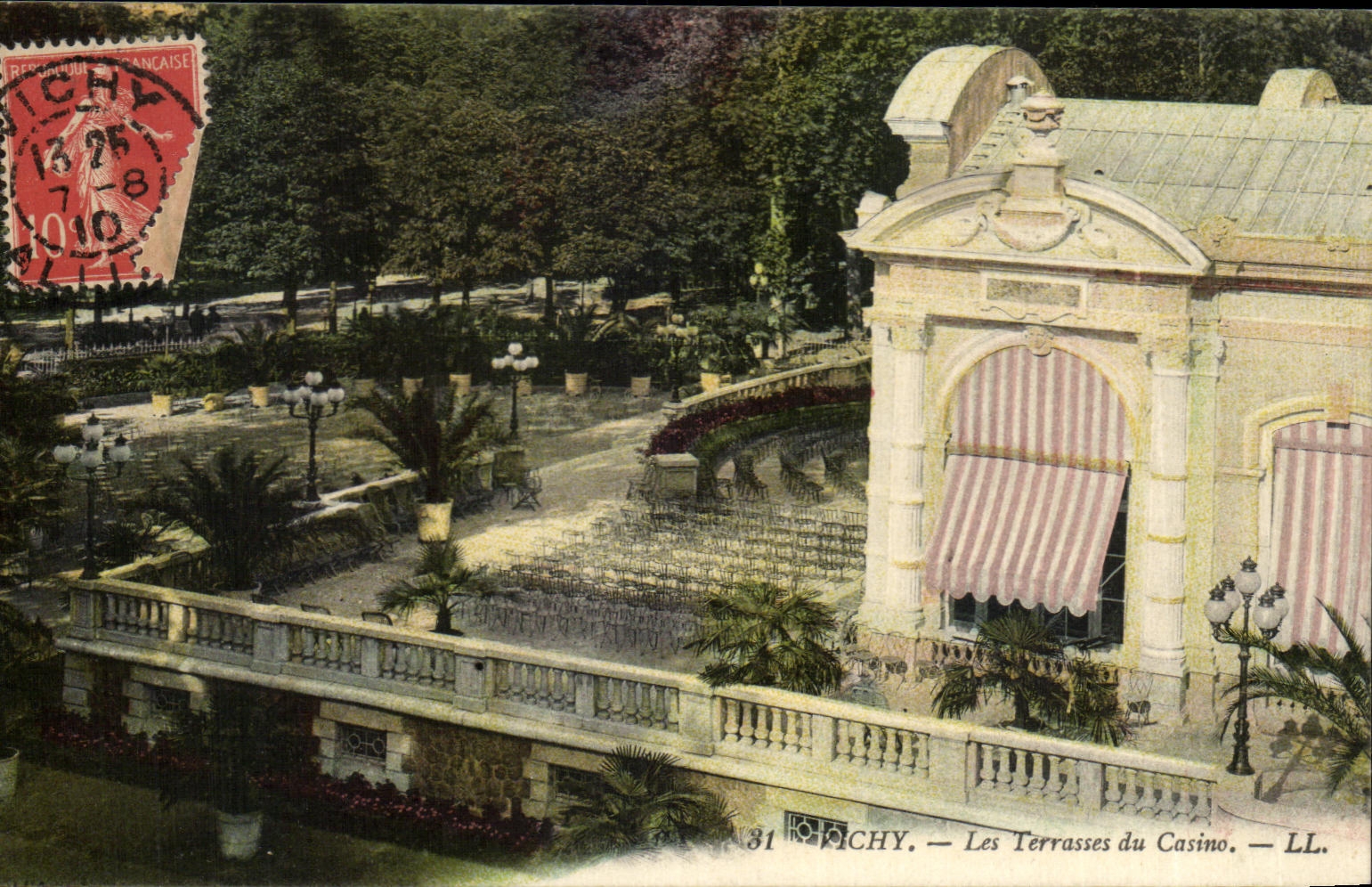CPA Vichy Les Terrases du Casino