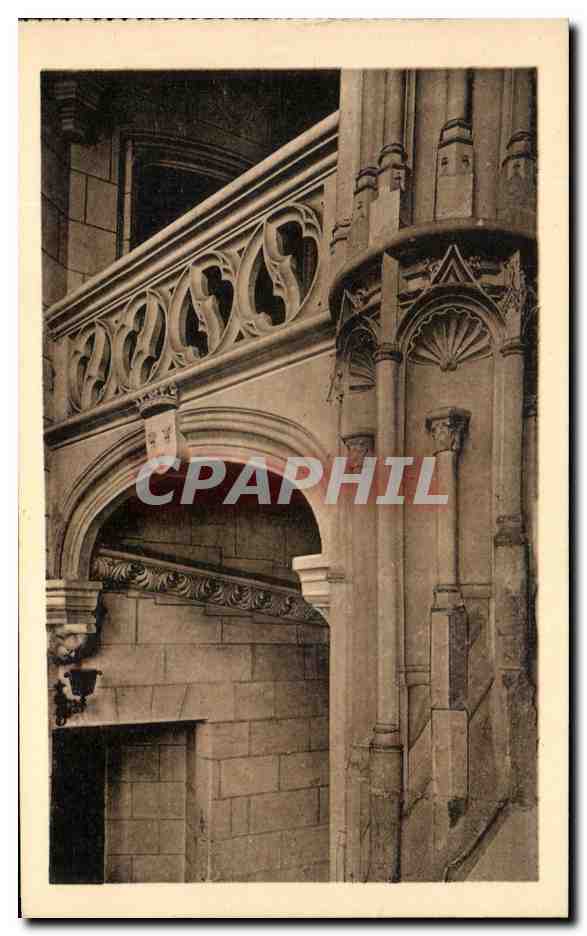 Intérieur de l'Escalier — Château de Chaumont-sur-Loire — Édition Simon