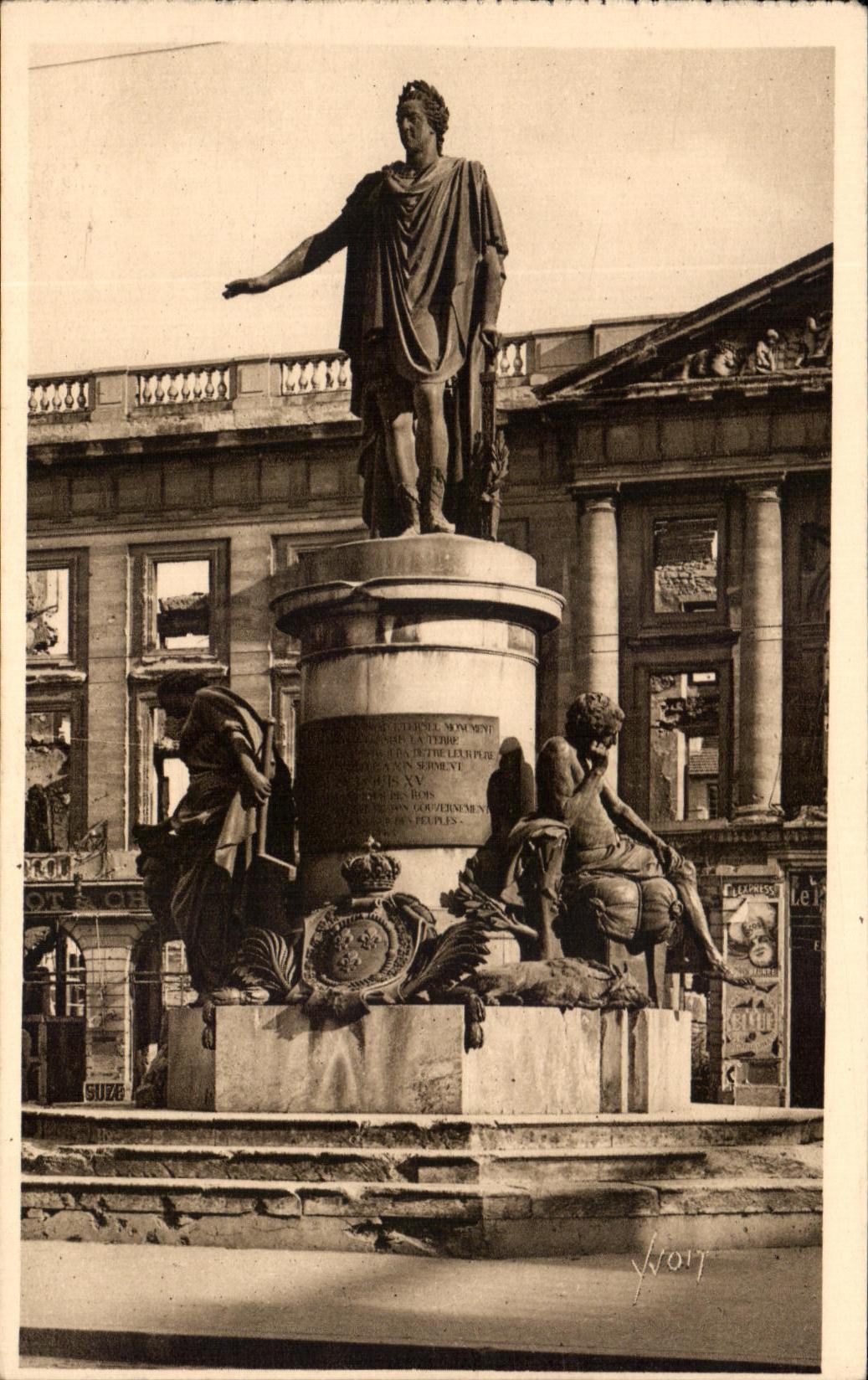 Statue de Louis XV, Place Royale — Reims (Marne) — Éditions d'Art YVCN, Paris