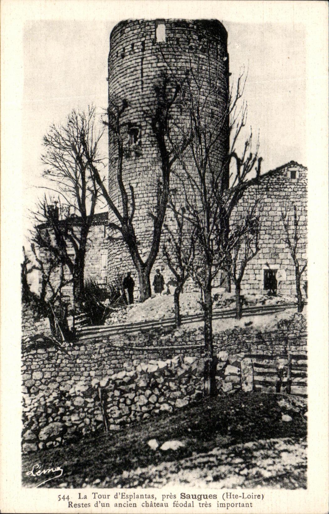 CPA La Tour d'Esplantas pres Saugues Restes d'un ancien chateau feodal tres important